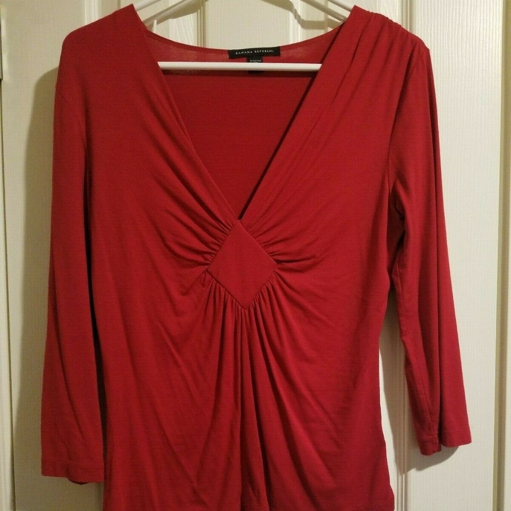Banana Republic Red 3/4 Sleeve Top Size Medium